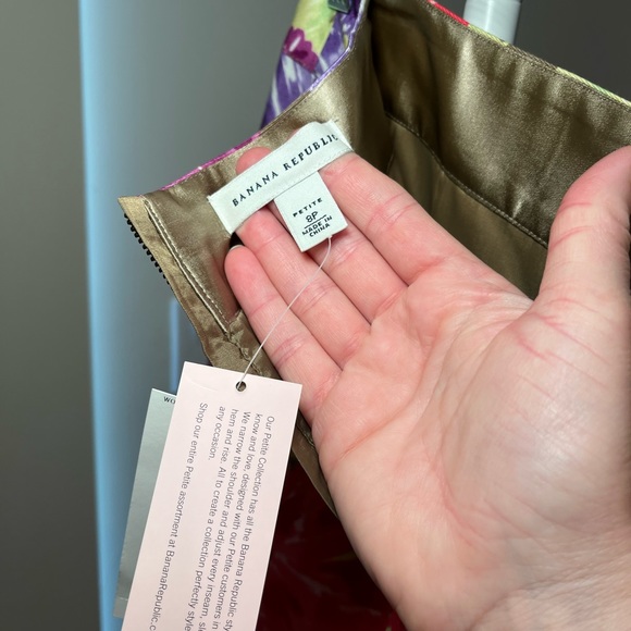 NWT Banana Republic Floral Pencil Skirt size 8P - Picture 12 of 16